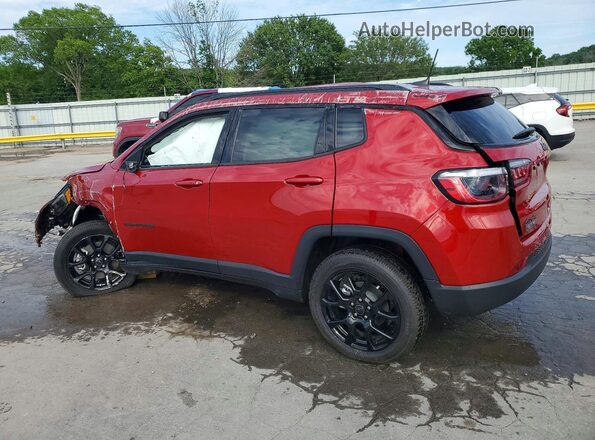 3C4NJDBN0TT223360 2026 JEEP COMPASS Maroon Rear left
