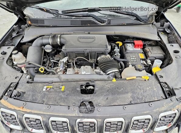 3C4NJDBN1RT115600 2024 JEEP COMPASS Black Widok wnętrza z tyłu
