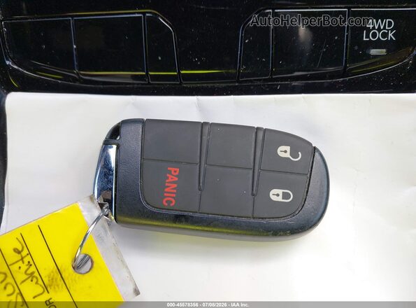 3C4NJDBN1RT117038 2024 JEEP COMPASS White Вид панелі приладів