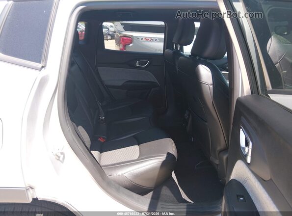 3C4NJDBN2RT118358 2024 JEEP COMPASS Silver Вид наклейки з VIN-кодом