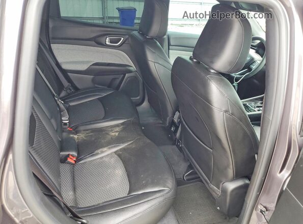 3C4NJDBN2RT124628 2024 JEEP COMPASS Черный Вид задней части салона