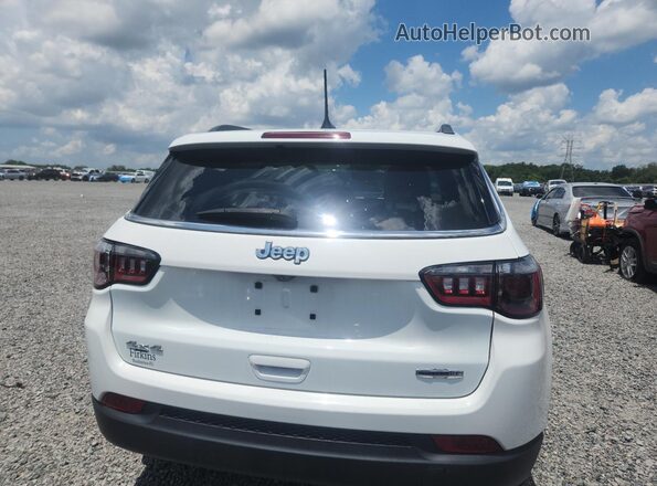3C4NJDBN2RT128582 2024 JEEP COMPASS White Rear view