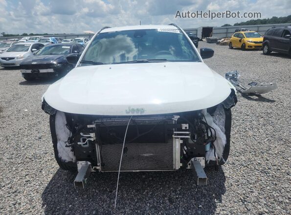 3C4NJDBN2RT128582 2024 JEEP COMPASS White Front view