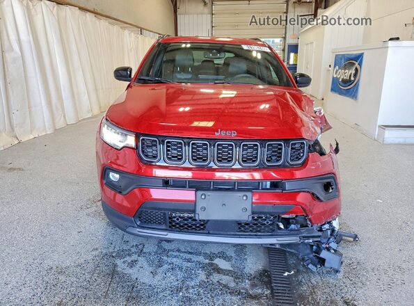 3C4NJDBN2ST617487 2025 JEEP COMPASS Red Դիմացի տեսք