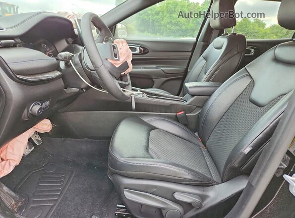3C4NJDBN2TT209525 2026 JEEP COMPASS Black Սալոնի դիմացի տեսք