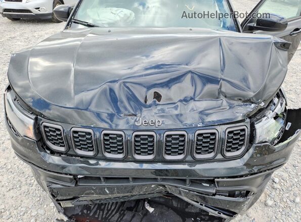 3C4NJDBN2TT209525 2026 JEEP COMPASS Black Շարժիչի բաժամունքի տեսք