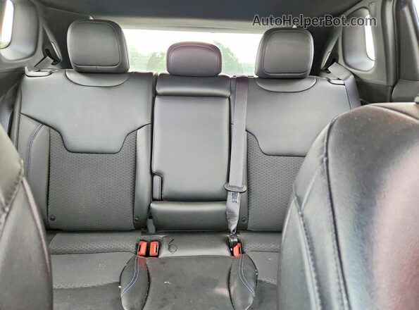 3C4NJDBN2TT209525 2026 JEEP COMPASS Black Հետևի նստատեղերի տեսք