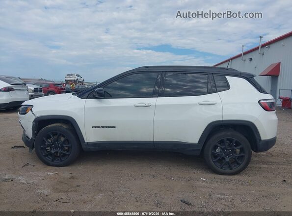 3C4NJDBN3RT103514 2024 JEEP COMPASS White Панорамний вид салону 360°