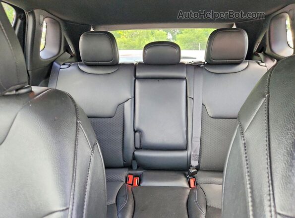 3C4NJDBN3ST597346 2025 JEEP COMPASS Black Rear seats view