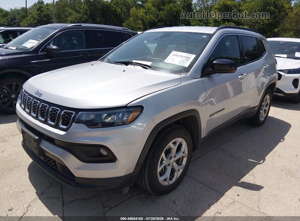 3C4NJDBN4RT106955 2024 JEEP COMPASS Silver Przód lewy