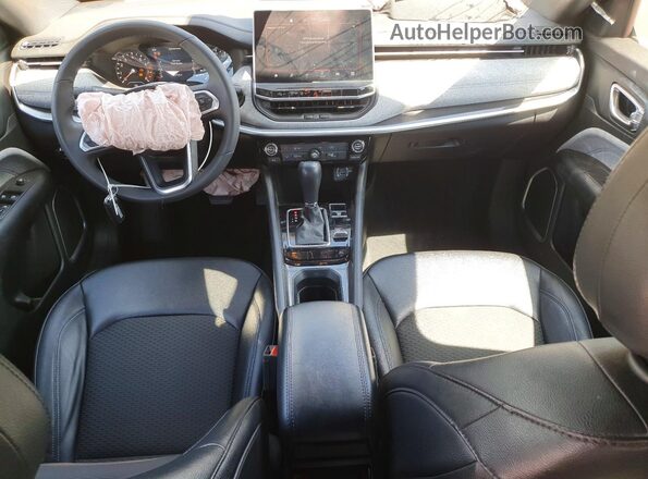 3C4NJDBN4RT109581 2024 JEEP COMPASS Black Vista del salpicadero