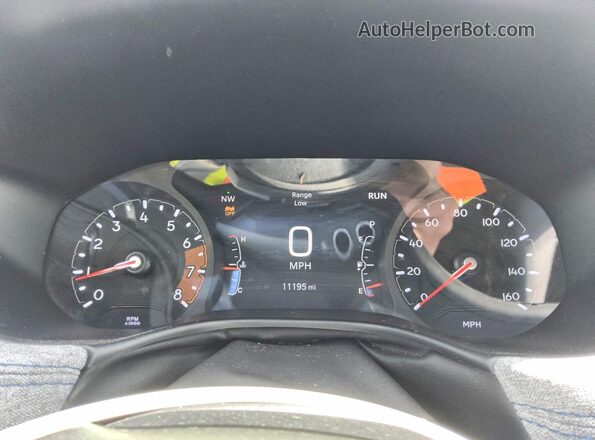 3C4NJDBN4ST571158 2025 JEEP COMPASS Silver Instrument cluster view
