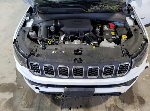 3C4NJDBN4ST580863 2025 JEEP COMPASS White Շարժիչի բաժամունքի տեսք