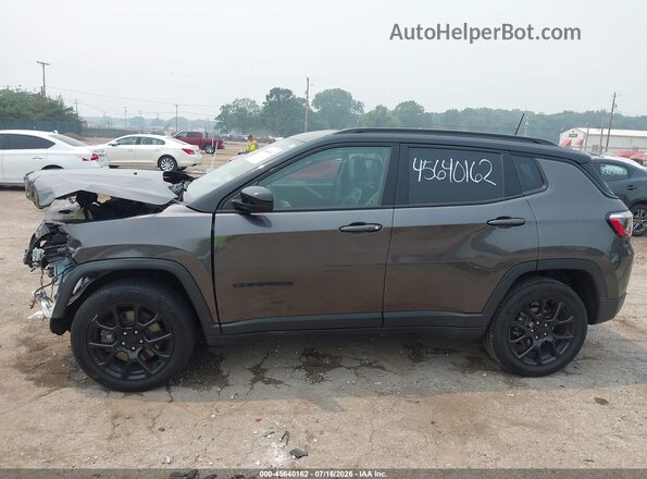 3C4NJDBN5PT528746 2023 JEEP COMPASS Gray 