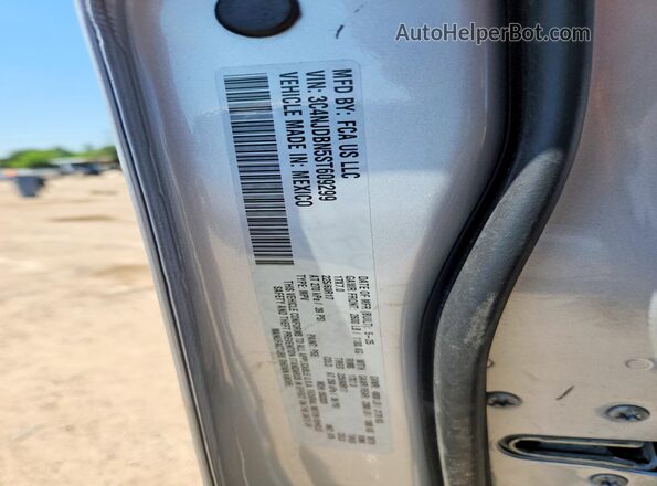 3C4NJDBN5ST609299 2025 JEEP COMPASS Silver VIN sticker view