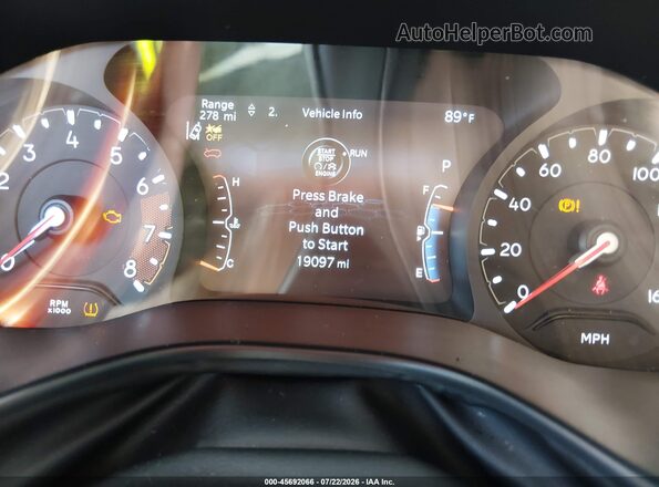 3C4NJDBN5TT151782 2026 JEEP COMPASS Черный Вид задних сидений