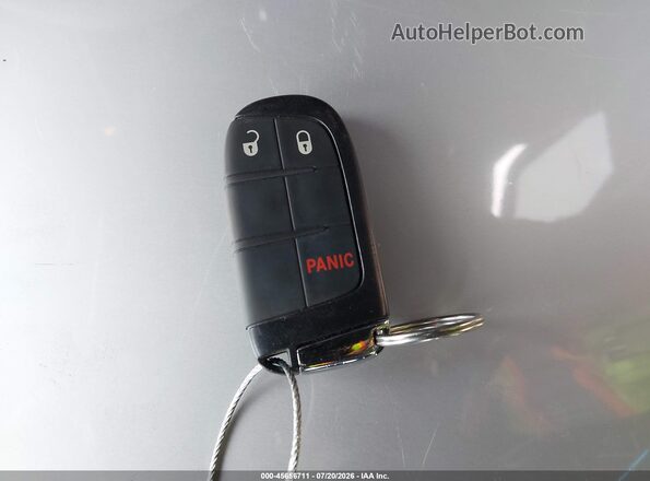 3C4NJDBN6PT504522 2023 JEEP COMPASS Серый Вид панели приборов