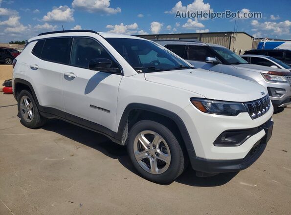 3C4NJDBN6PT562145 2023 JEEP COMPASS Белый Передняя правая четверть