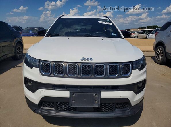 3C4NJDBN6PT562145 2023 JEEP COMPASS Белый Вид спереди