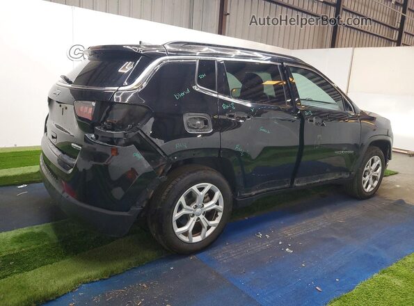 3C4NJDBN6RT111932 2024 JEEP COMPASS Черный Задняя правая четверть