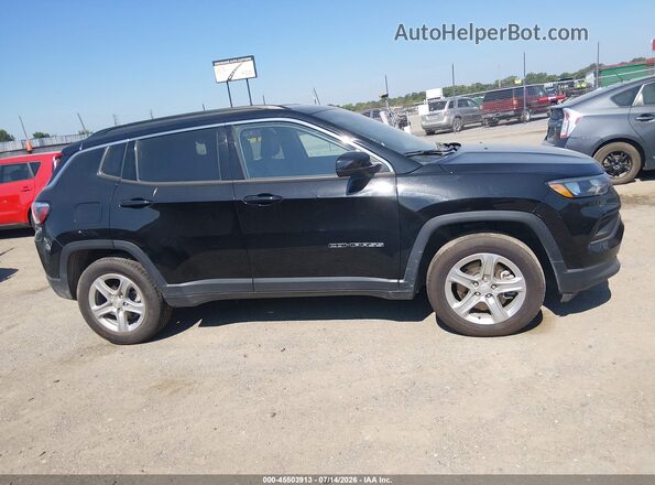 3C4NJDBN6RT606521 2024 JEEP COMPASS Черный Вид задней части салона