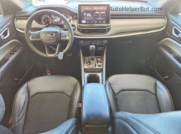 3C4NJDBN7RT110756 2024 JEEP COMPASS Black Widok deski rozdzielczej