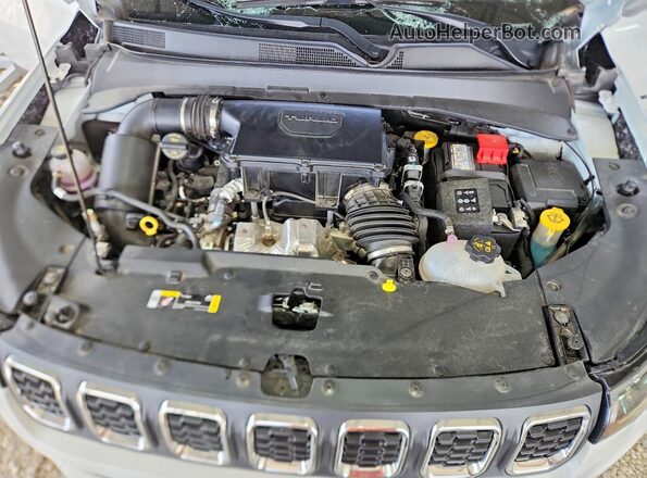 3C4NJDBN7RT112460 2024 JEEP COMPASS White Շարժիչի բաժամունքի տեսք