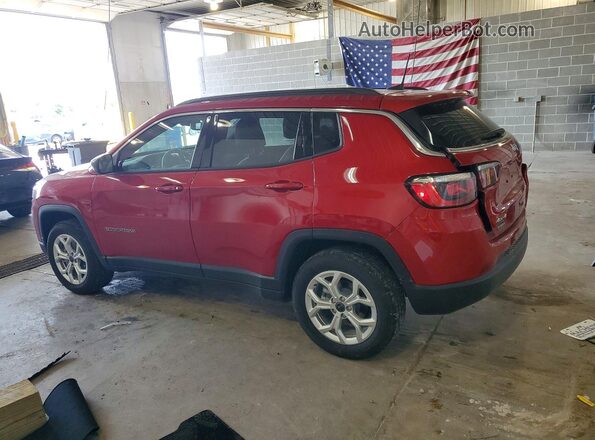 3C4NJDBN7ST609143 2025 JEEP COMPASS Burgundy Trasero izquierdo