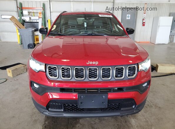 3C4NJDBN7ST609143 2025 JEEP COMPASS Burgundy Vista frontal