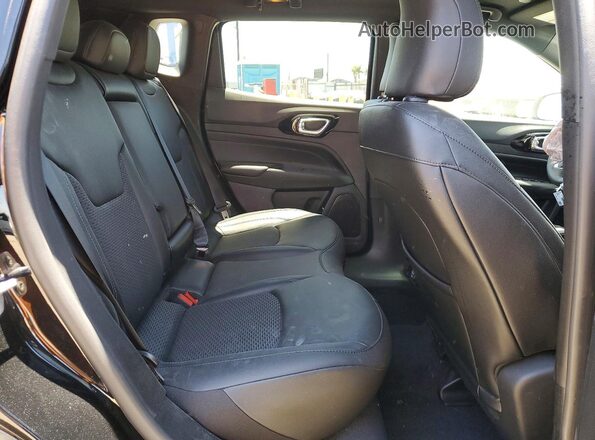 3C4NJDBN7TT166087 2026 JEEP COMPASS Black უკანა სალონის ხედი