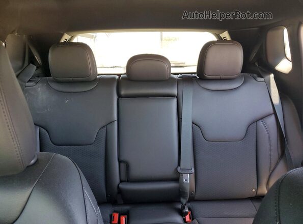 3C4NJDBN7TT166087 2026 JEEP COMPASS Black უკანა სავარძლების ხედი