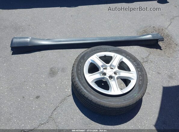 3C4NJDBN8PT552653 2023 JEEP COMPASS Gray Սարքավորումների վահանակի տեսք