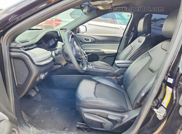 3C4NJDBN8RT176782 2024 JEEP COMPASS Black Front interior view