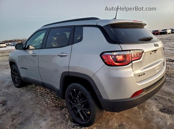 3C4NJDBN8ST552029 2025 JEEP COMPASS Silver Rear left
