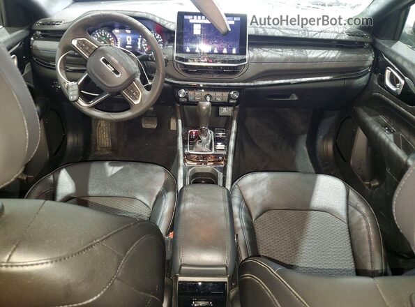 3C4NJDBN8TT160606 2026 JEEP COMPASS Silver Widok deski rozdzielczej