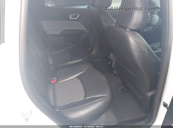 3C4NJDBN8TT189541 2026 JEEP COMPASS White VIN კოდის სტიკერის ხედი