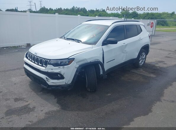 3C4NJDBN8TT189541 2026 JEEP COMPASS White წინა მარცხენა ხედი სამი მეოთხედიდან