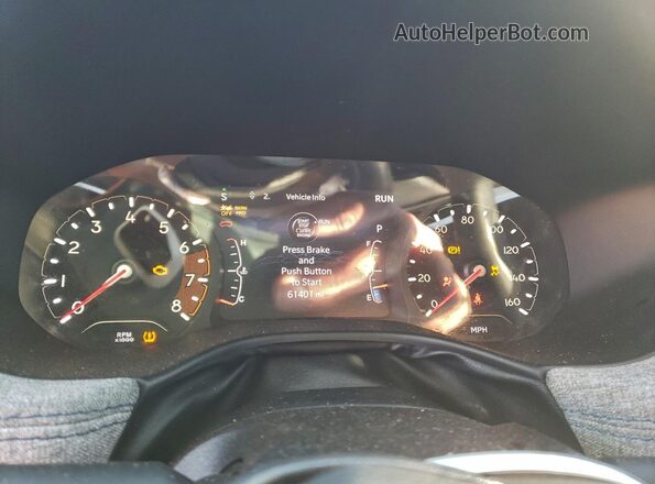 3C4NJDBN9PT504224 2023 JEEP COMPASS Черный Вид щитка приборов