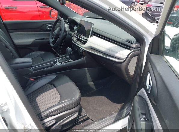3C4NJDBN9RT166973 2024 JEEP COMPASS White Vista interior delantera