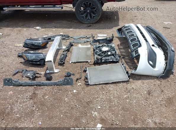 3C4NJDBN9RT166973 2024 JEEP COMPASS White Vista del cuadro de instrumentos