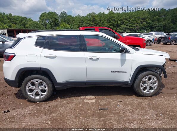 3C4NJDBN9RT166973 2024 JEEP COMPASS White Vista interior de 360 grados