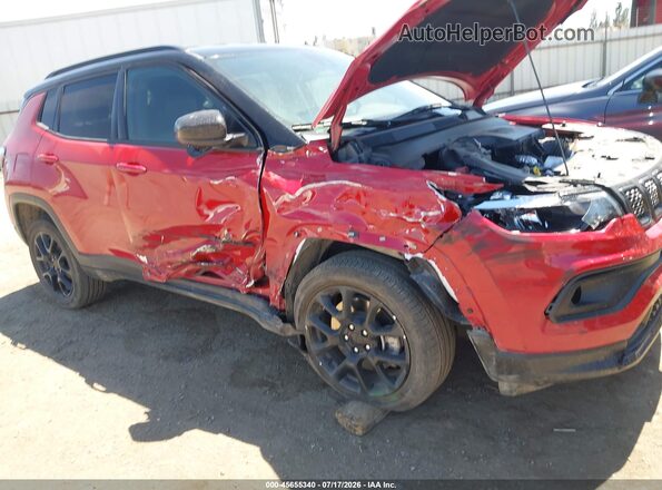 3C4NJDBN9RT597751 2024 JEEP COMPASS Красный Вид спереди