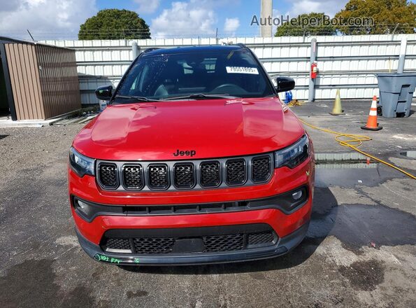 3C4NJDBNXPT528726 2023 JEEP COMPASS Red Вид спереду