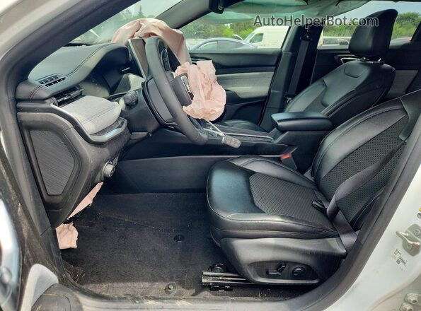 3C4NJDBNXRT127180 2024 JEEP COMPASS White Вид салону спереду