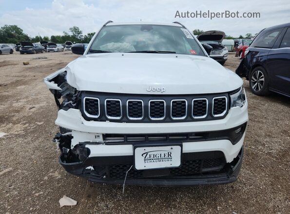 3C4NJDBNXRT127180 2024 JEEP COMPASS White Вид наклейки з VIN-кодом