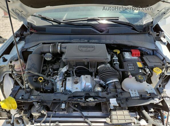 3C4NJDBNXST559810 2025 JEEP COMPASS White Вид задньої частини салону