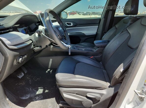 3C4NJDBNXST559810 2025 JEEP COMPASS White Вид салону спереду