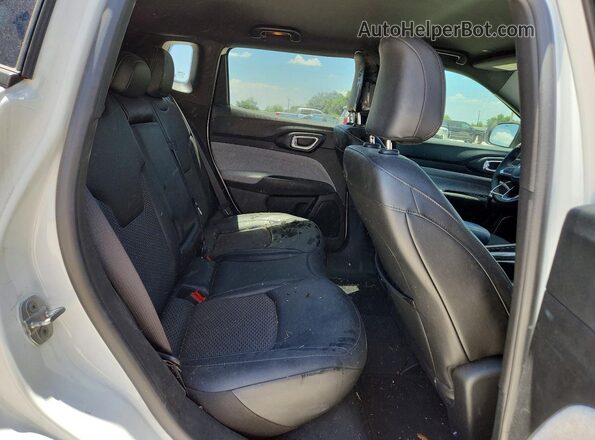 3C4NJDBNXST559810 2025 JEEP COMPASS White Вид задніх сидінь