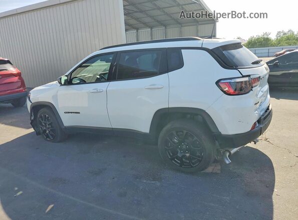 3C4NJDBNXTT165449 2026 JEEP COMPASS White Trasero izquierdo