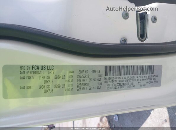 3C4NJDCB0JT401799 2018 JEEP COMPASS White Engine compartment view